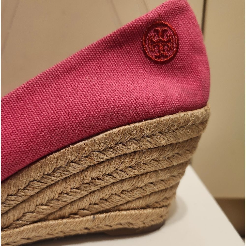 Tory Burch Red/Pink Canvas Peep Toe Wedge Heel Espadrilles Sz.9 $265 - Picture 5 of 10